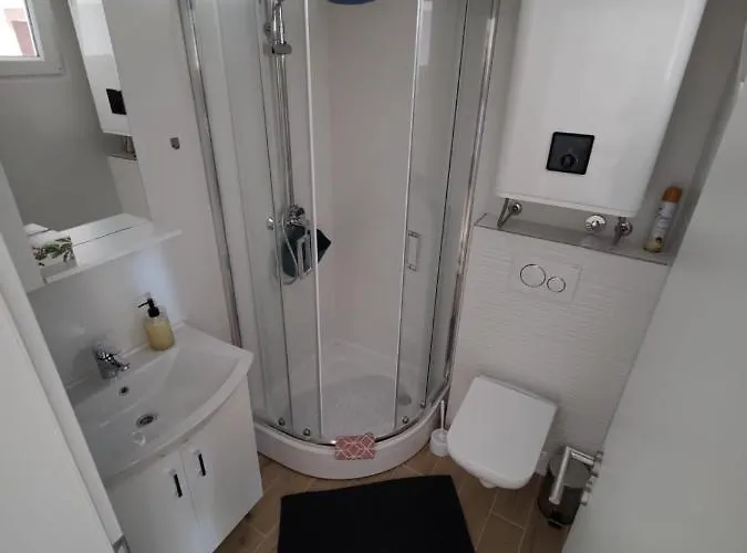 Bepa * מאקרסקה